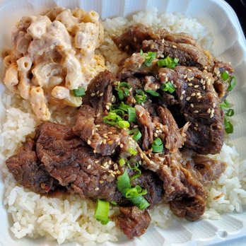 Da Bald Guy - Kalbi short ribs over rice w/macaroni - Food Trucks Near Me - Kahuku, Hawaii Da Bald Guy - Kalbi short ribs over rice w/macaroni - Food Trucks Near Me - Kahuku, Hawaii