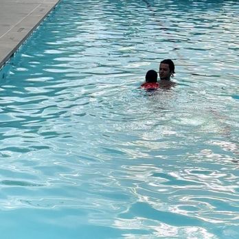 Jellyfish Aquatics - Swimming Lessons/Schools Near Me