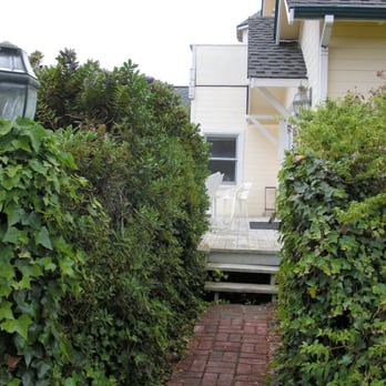 Mendocino Seaside Cottage - Path leading to Honeymoon Suite - Vacation Rentals Near Me - Mendocino, California Mendocino Seaside Cottage - Path leading to Honeymoon Suite - Vacation Rentals Near Me - Mendocino, California