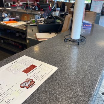 Super Smokers BBQ - The counter in the corner of the business, but there is nobody and you're not no way of anyone - Barbeque Near Me - Eureka, Missouri