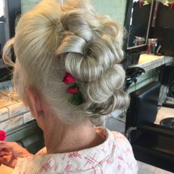 Salon2Suites - Bridal Updos or Event Updo!