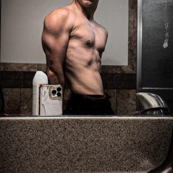 Anytime Fitness - Bathroom lighting