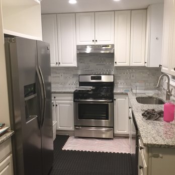 KBR Kitchen and Bath - Before remodel - General Contractors Near Me - Fairfax, Virginia