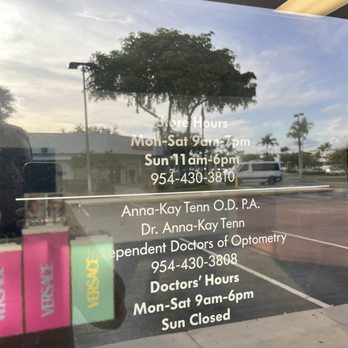 LensCrafters - Store hours - Eyewear & Opticians Near Me - Pembroke Pines, Florida LensCrafters - Store hours - Eyewear & Opticians Near Me - Pembroke Pines, Florida