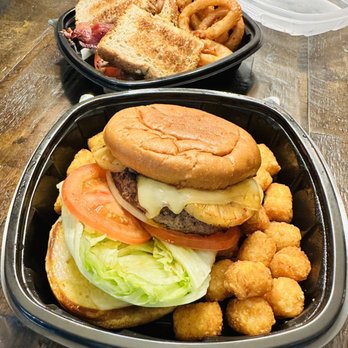 Casey's - Hawaiian burger Tater tots - American Near Me - Zephyr Cove, Nevada Casey's - Hawaiian burger Tater tots - American Near Me - Zephyr Cove, Nevada