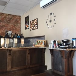 Half Full Cafe And Wine Bar - Nice atmosphere