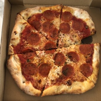 Rosewood Kitchen - Pepperoni pizza - excellent! - Ramen Near Me - Oceanside, California