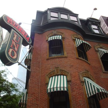 Pizzeria Uno - Pizza Near Me - Chicago, Illinois Pizzeria Uno - Pizza Near Me - Chicago, Illinois
