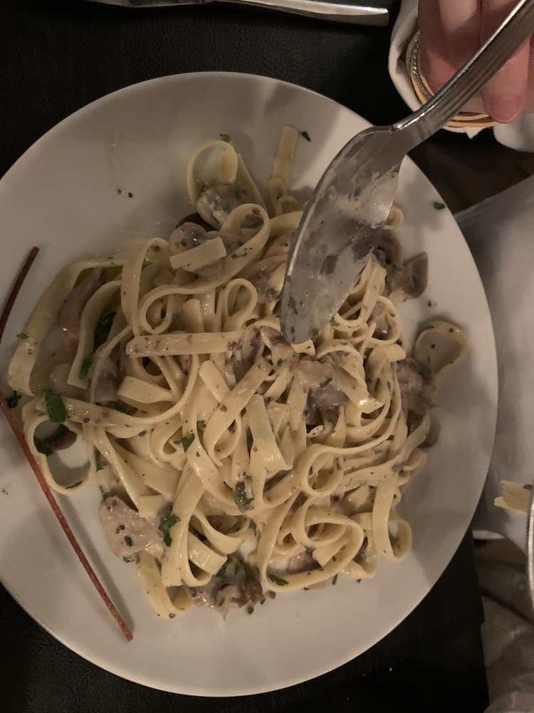 LA LUNA ROSSA Nieuwstraat 6, SintNiklaas, OostVlaanderen, Belgium