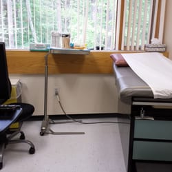 Woburn Medical Associates In Wilmington - Example of patient room