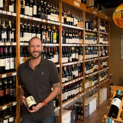 Kona Wine Market - We truly are a happy bunch!