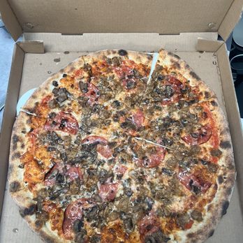 Long Bridge Pizza - Large Loading Dock - Pizza Near Me - San Francisco, California Long Bridge Pizza - Large Loading Dock - Pizza Near Me - San Francisco, California