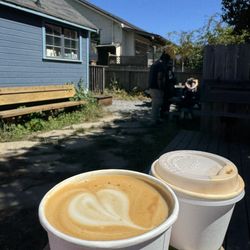 Wingspan Coffee - Latte and cappuccino