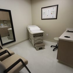 Gupta Plastic Surgery - Exam Room