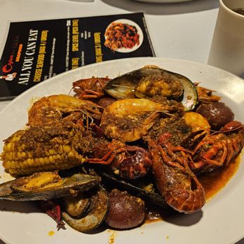 Cajun Ni Kuya - Kuya's style shrimp, crawfish, mussels, clams, potatoes, and corn - Seafood Near Me - Northridge, California Cajun Ni Kuya - Kuya's style shrimp, crawfish, mussels, clams, potatoes, and corn - Seafood Near Me - Northridge, California