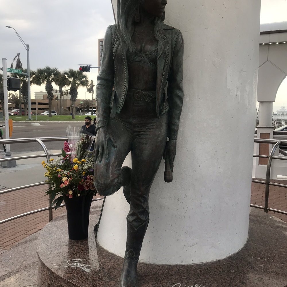 Selena Memorial Statue - Landmarks & Historical Buildings Near Me - Corpus Christi, Texas Selena Memorial Statue - Landmarks & Historical Buildings Near Me - Corpus Christi, Texas