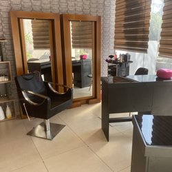 Spa Betel - Come and enjoy our excellent pedicure services, Manicure + Gel at an excellent price.  we handle family packages too ‼
3221604798 Lupita