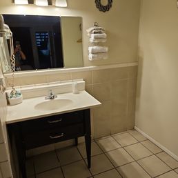 Bathroom Vanity single room no kitchen Bathroom Vanity single room no kitchen