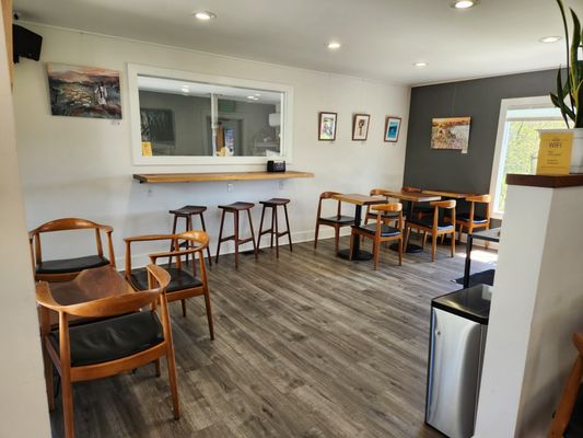 laptop friendly cafe