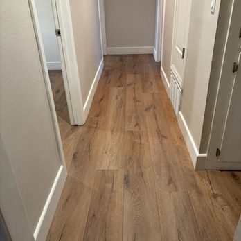 Refined Carpets - Hallway - Carpet Cleaning Near Me - Fountain Valley, California Refined Carpets - Hallway - Carpet Cleaning Near Me - Fountain Valley, California