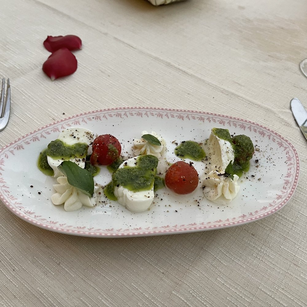 Caprese salad Caprese salad