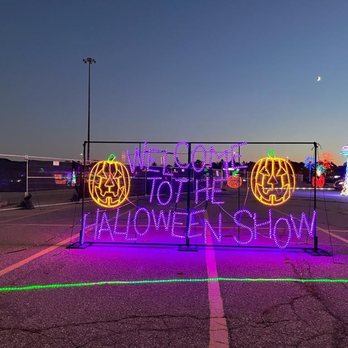 Spooktacular Light Show - Festivals Near Me - Mississauga, Ontario