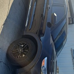 WINDOW TINT ON MY FORD EXPLORER 2020 WINDOW TINT ON MY FORD EXPLORER 2020