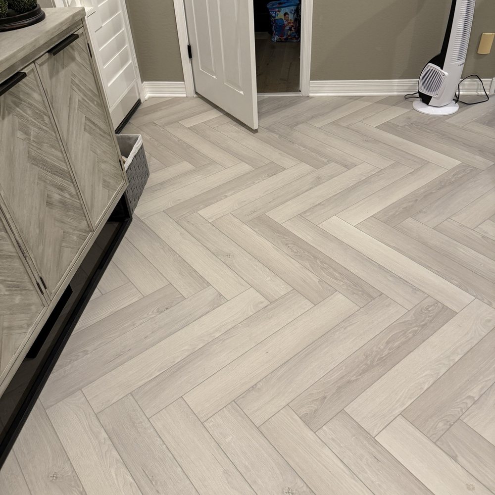 Bullis Installations - Master Bedroom - Flooring Near Me Bullis Installations - Master Bedroom - Flooring Near Me