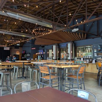Elation Brewing - Elation Brewing, Norfolk - Pizza Near Me - Norfolk, Virginia Elation Brewing - Elation Brewing, Norfolk - Pizza Near Me - Norfolk, Virginia