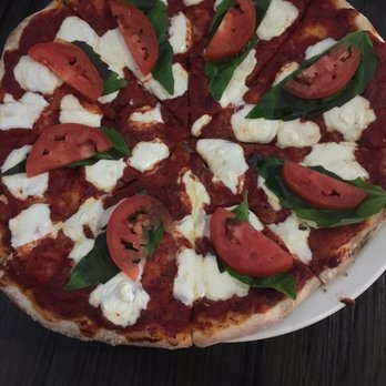 Tessio - Res, white, green pizza with added tomatoes - Pizza Near Me - Silverdale, Washington Tessio - Res, white, green pizza with added tomatoes - Pizza Near Me - Silverdale, Washington