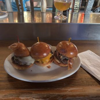 Lucky Baldwin's Pub - Those little delicious sliders - Pubs Near Me - Pasadena, California Lucky Baldwin's Pub - Those little delicious sliders - Pubs Near Me - Pasadena, California