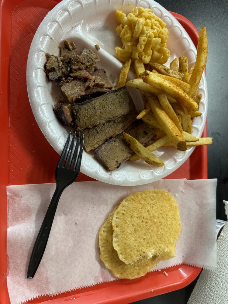 Wildfire BBQ & Grill Logo