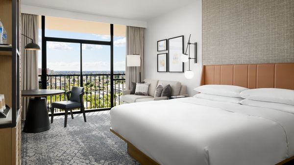 Sheraton Park Hotel at the Anaheim Resort by null