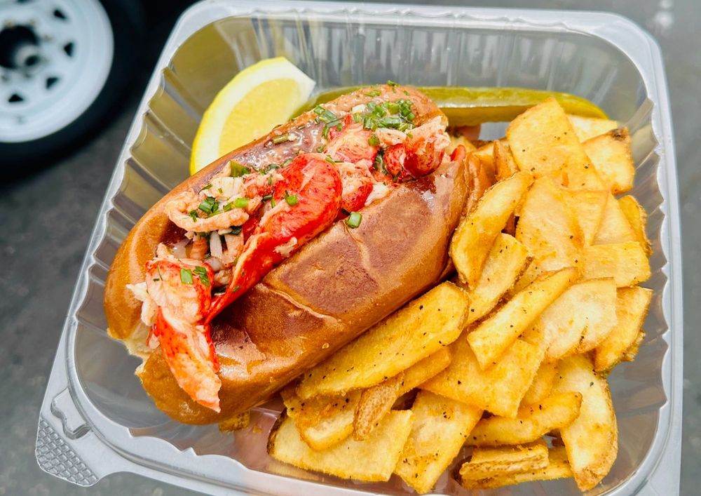 Morro Bay Lobster Logo