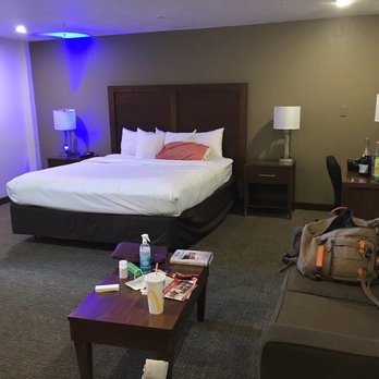 Comfort Inn - Large room with king bed - Hotels Near Me - Redwood City, California Comfort Inn - Large room with king bed - Hotels Near Me - Redwood City, California