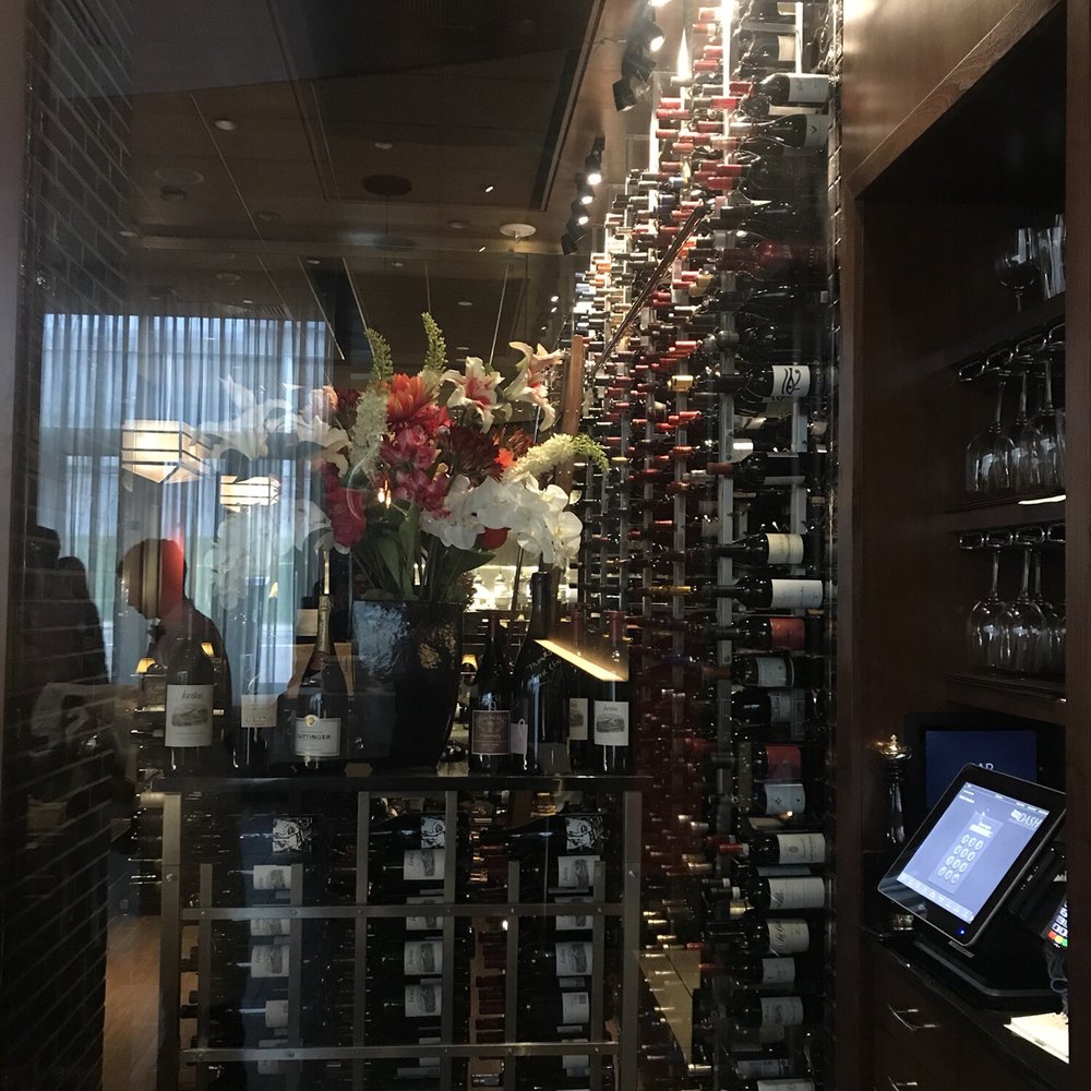 The Capital Grille - Steakhouses Near Me - Clayton, Missouri