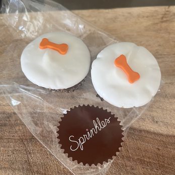 Sprinkles Scottsdale - Dog cupcakes for fur babies - Desserts Near Me - Scottsdale, Arizona Sprinkles Scottsdale - Dog cupcakes for fur babies - Desserts Near Me - Scottsdale, Arizona