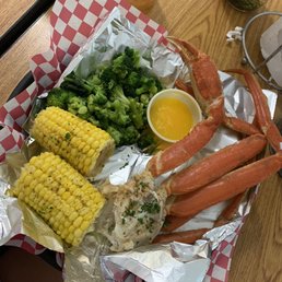 My delectable crab plate! My delectable crab plate!