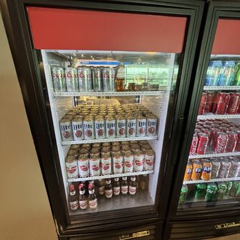 Avianca Lounge - Airport Lounges Near Me - Miami, Florida Avianca Lounge - Airport Lounges Near Me - Miami, Florida