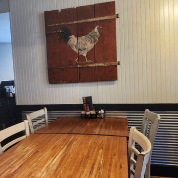 Iron Rooster - Cocktail Bars Near Me - Annapolis, Maryland