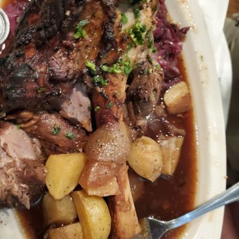 Lucrezia Cafe & Catering - Lamb - Italian Near Me - Chesterton, Indiana