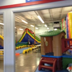 Mack's Family Entertainment and Sports Center