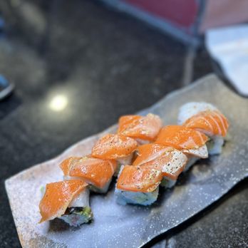 Koyi Sushi - Peppered Salmon - Sushi Bars Near Me - Costa Mesa, California