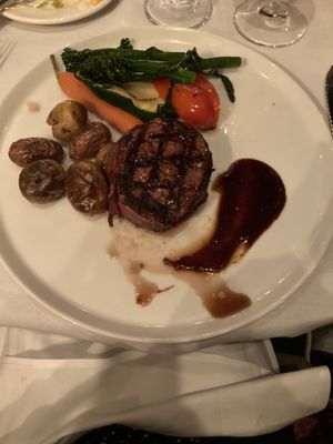 The School Fine Dining by null