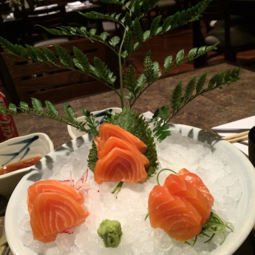 Suntory - Salmon sashimi - Japanese Near Me - México, D.F., DIF Suntory - Salmon sashimi - Japanese Near Me - México, D.F., DIF