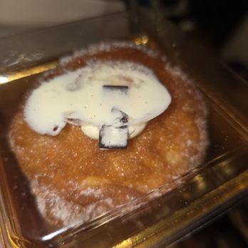 Tous Les Jours - Bakeries Near Me - Virginia Beach, Virginia Tous Les Jours - Bakeries Near Me - Virginia Beach, Virginia