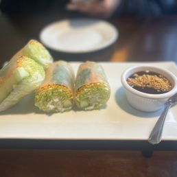 Fresh spring rolls minus the shrimp Fresh spring rolls minus the shrimp