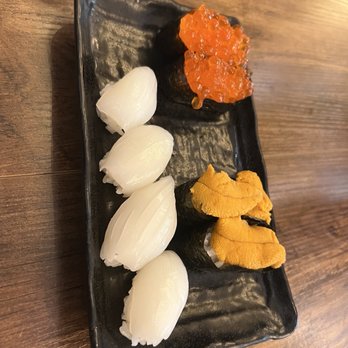 Sumo AYCE Sushi - Ika, Uni and Ikura - Japanese Near Me - Honolulu, Hawaii