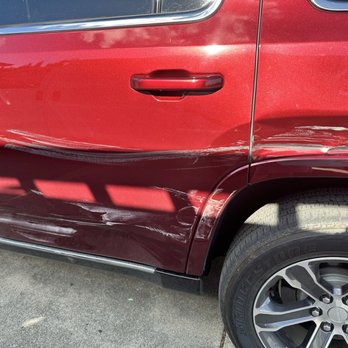 Vacaville Auto Body Center - Damage - Body Shops Near Me - Vacaville, California Vacaville Auto Body Center - Damage - Body Shops Near Me - Vacaville, California