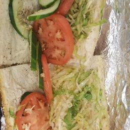 The "cheese and veggie" sandwich I ordered. What a disappointment The "cheese and veggie" sandwich I ordered. What a disappointment